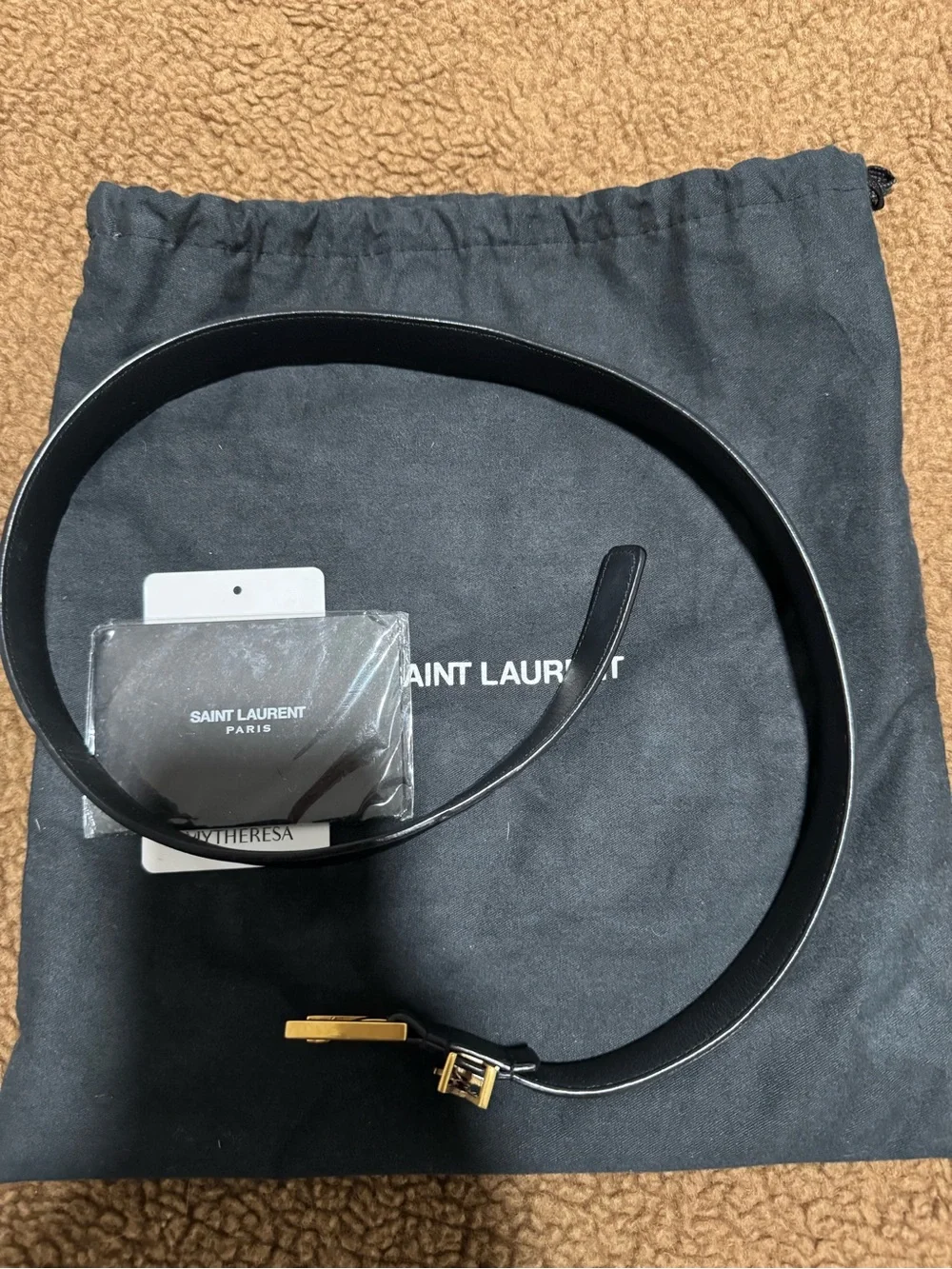 Saint Laurent classic saint